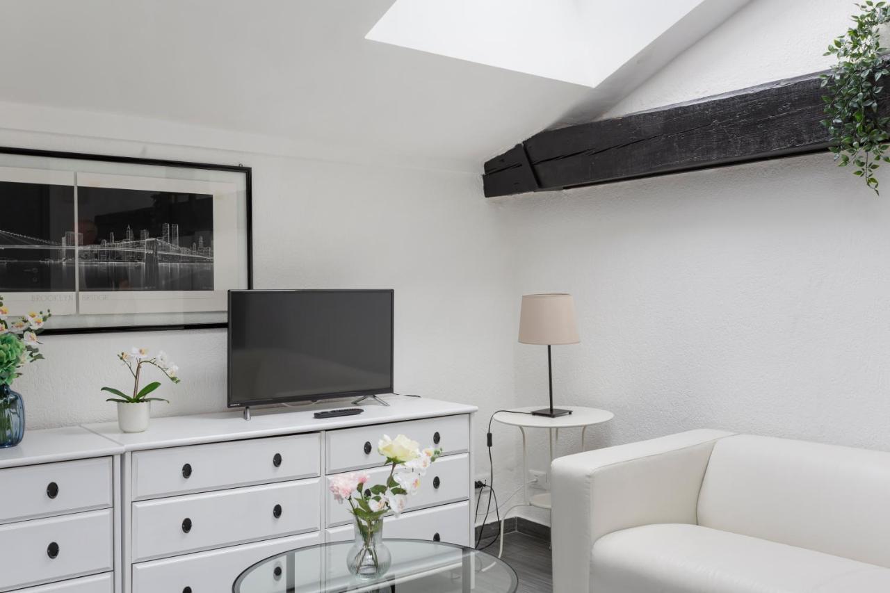 2 Bedroom 2 Bathroom Apt - Duomo 1 Mailand Exterior foto
