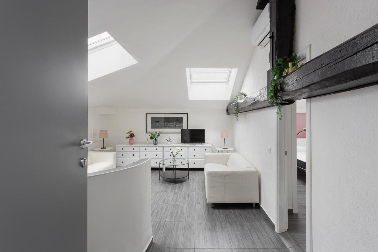2 Bedroom 2 Bathroom Apt - Duomo 1 Mailand Exterior foto