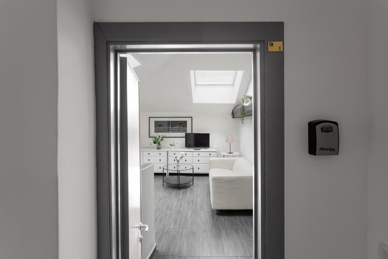 2 Bedroom 2 Bathroom Apt - Duomo 1 Mailand Exterior foto